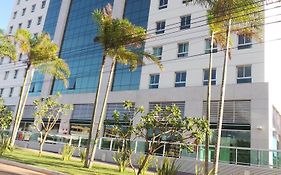 Flat Particular Jade Brasilia 1004 e 1006 Com Garagem